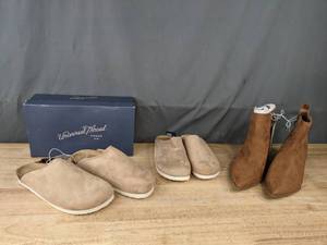 lot 259 image: Three Pair of Universal Thread Shoes Including Boots and Clogs Size 6-9.5  &nbspM