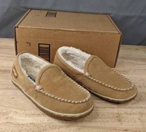lot 61A image: Minnetonka Moccasin Womens Tempe Slipper Size 8 - Tan W