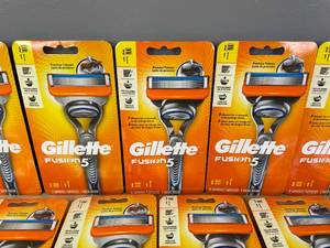 lot 31A image: Resellers Dream Brand New Gillette Fusion 5 Shaving Blades and Razor Handles I