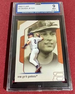 lot 67 image: 2002 Flair Derek Jeter Card - ISA 9