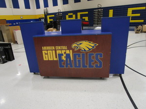 lot 343 image: ScorerTicket Rolling Counter 32x97x56