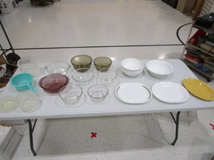 lot 384 image: Glass Bowls & Misc.