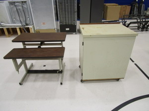 lot 113 image: Rolling Dual Sided Cabinet 24x31x37 Adjustable Height Desk 26x39