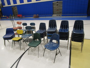 lot 122 image: (38) Various Student Chairs 18 Seat Height