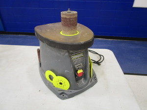 lot 128 image: Performax Oscillating Spindle Sander