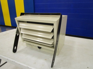 lot 139 image: Hanging Electric Heater
