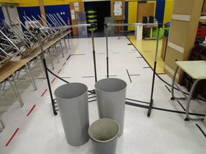 lot 159 image: Trash Cans & Rolling Clothes Racks