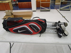 lot 203 image: Golf Bag & (15) Drivers