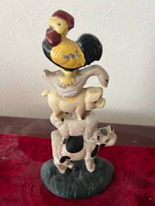 lot 8 image: Animal Theme Metal Door Stop