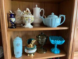 lot 45 image: Teapots & Glass Items