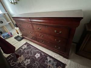 lot 57 image: 67 Buffet