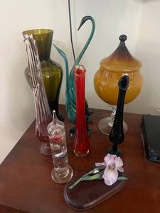 lot 76 image: Home Decor Lot