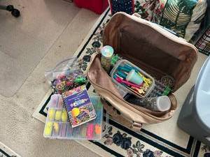 lot 182 image: Suitcase Full of Craft Bands & Supplies