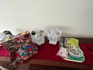 lot 224 image: Fat Quarters & Crafting Supplies