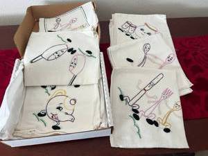 lot 250 image: Embroidered Dish Clothes