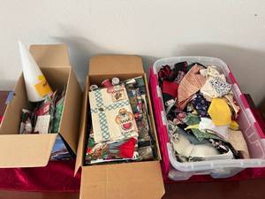 lot 251 image: Quilting & Crafting Supplies