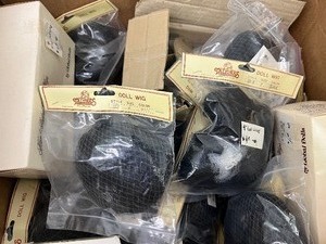 lot 286 image: Box of Doll Wigs