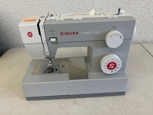 lot 295 image: Singer Heavy Duty Sewing Machine Model 4411