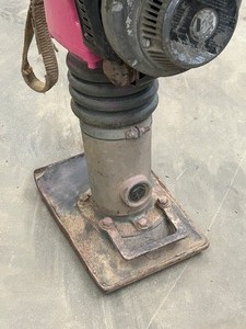lot 6 image: Wacker-Neuson BS30-2 Gas-Powered Tamper