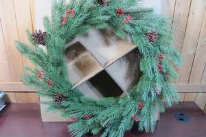 lot 13 image: Realistic Pine Wreath With Pinecones & Red Berries - 28 x 28 x 8