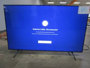 lot 805 image: SAMSUNG 55 Class 4K Crystal UHD (2160P) LED Smart TV with HDR