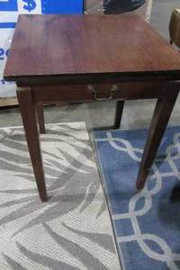 End Table With Swivel Top