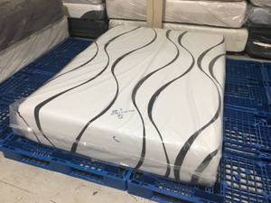 lot 3 image: Brand New Sound Sleep 13 Medium Firm Hybrid Queen Mattress with Removable Cover