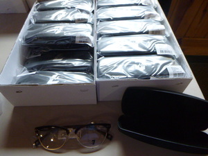 lot 33 image: 2 Boxes of Glasses