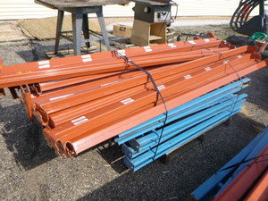 lot 7 image: Pallet Racking