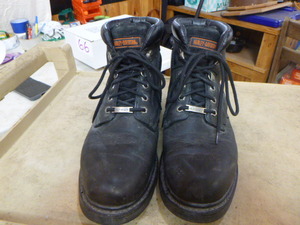 lot 67 image: Harley Davidson Mens Boots