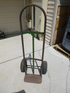 lot 93 image: 2 Wheel Dolly