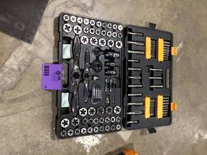 Gearwrench Tool Set (114-Piece) Customer Returns See Pictures