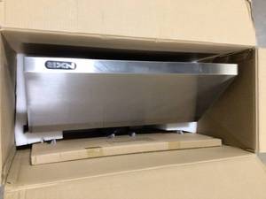 NXR 30 in. 800 CFM Under Cabinet Stainless Steel Range Hood with Stainless Steel Baffles Customer Returns See Pictures