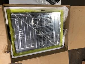 lot 25 image: RYOBI 7 in. 4.8 Amp Tile Saw with Stand  Customer Returns See Picutures