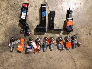 lot 26 image: Lot of Assorted Automotive Hardware Various Models and Conditions Customer Returns See Picutures