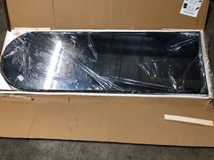 lot 34 image: Full Length Mirror Customer Returns See Picutures