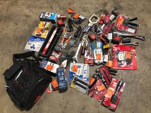 lot 37 image: Lot of Assorted Tools and Hardware Various Models and Conditions Customer Returns See Picutures
