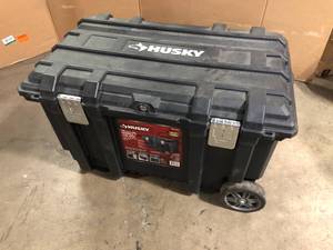 lot 39 image: Husky 37 in. Rolling Tool Box Utility Cart Black  Customer Returns See Picutures