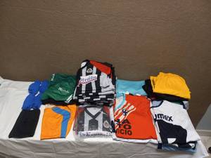 lot 34 image: SOCCER GEAR