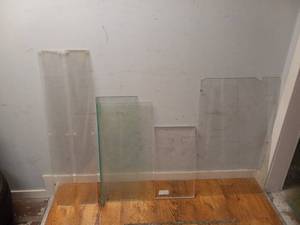 lot 82 image: ASSORTED PLEXIGLASS