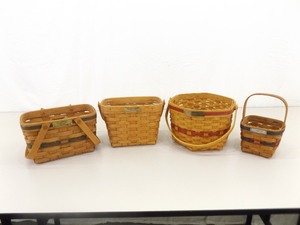 lot 23 image: Lot of 4 Commemorative Longaberger Baskets
