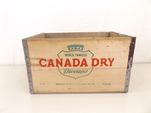 lot 38 image: Lot of 2 Vintage Wood Canada Dry Ginger Ale Crates