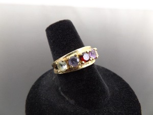 lot 55 image: 10k Yellow Gold Multi Stone Ring Size 6.75