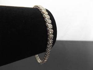 lot 66 image: .925 Sterling Silver Zirconia 7.5 Bracelet