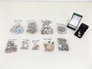 lot 76 image: 837 Grams of Misc .925 Sterling Silver Jewelry