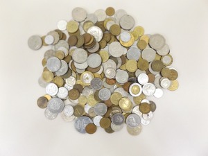 lot 83 image: LARGE Lot of Antique and Vintage Foreign Silver etc. Coins