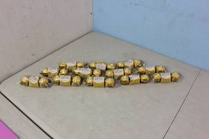 12 Ferrero Rocher Best By 92022