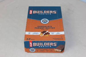 Box of 12 Cliff Builders Protein Chocolate Peanut Butter Bars Best By 52023