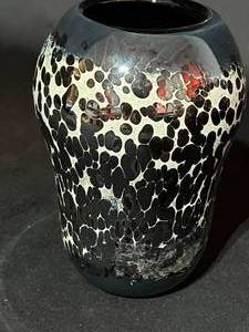 lot 76 image: MJ Donnelly Black and Gray Art Glass - Signed Vase