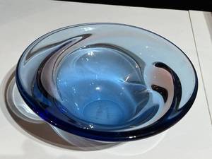 lot 84 image: Murano Mid 20th Century Cobalt Blue Bowl
